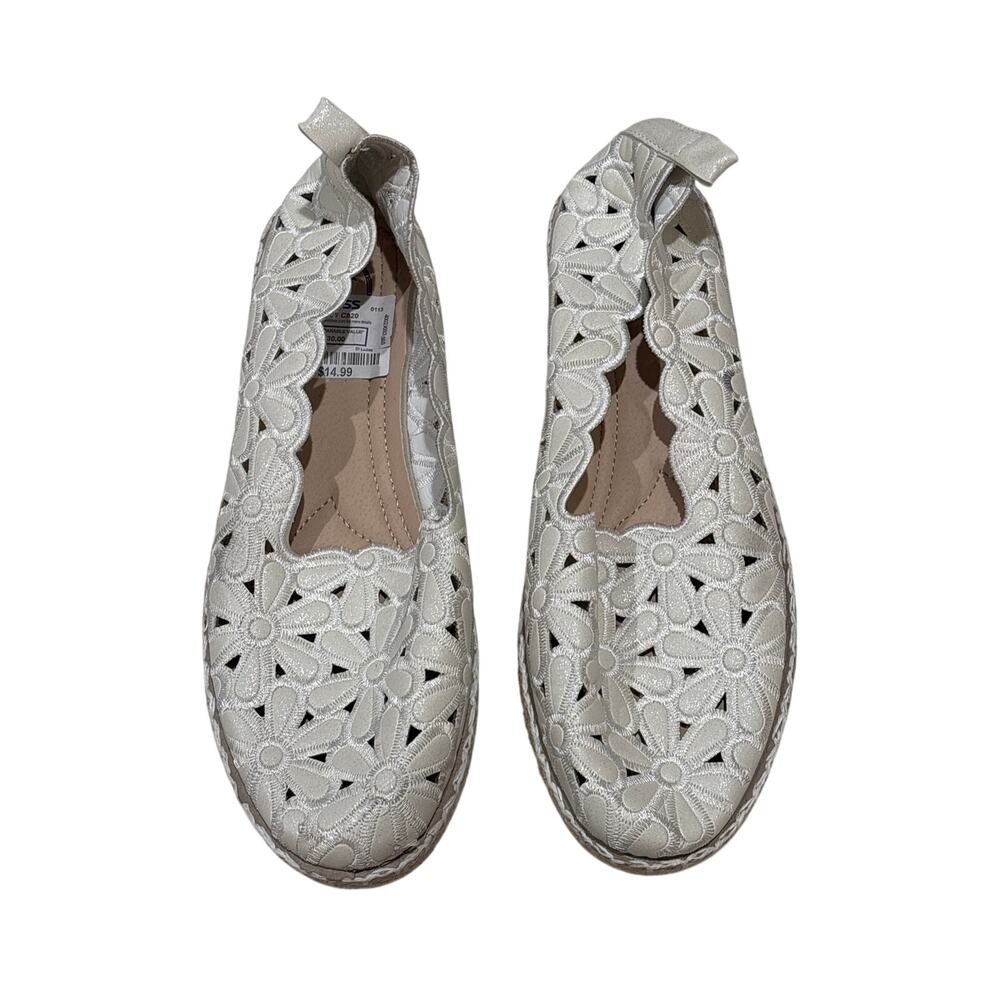 Atalina women’s slip ons size 10